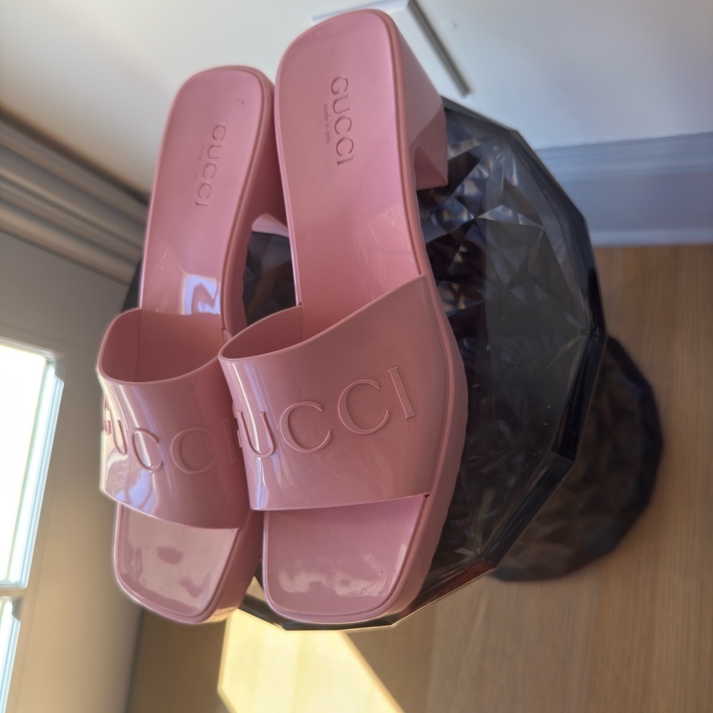 Gucci Rubber Gucci Logo Womens Platform Pink - Picture 5 of 7